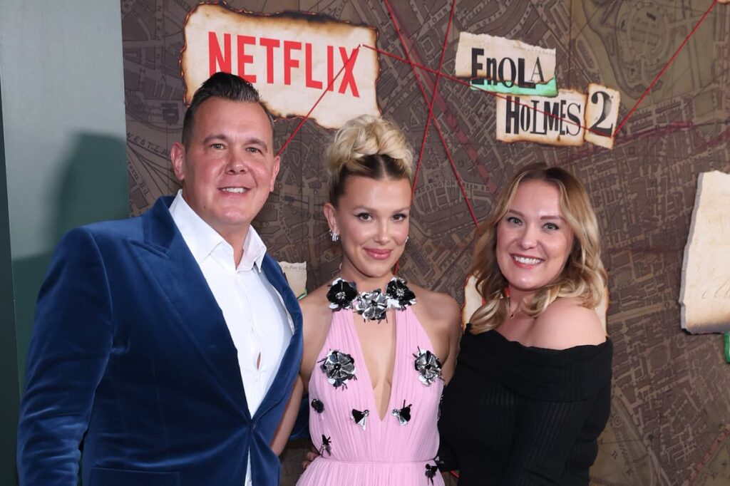 Millie Bobby Brown with dad and sister