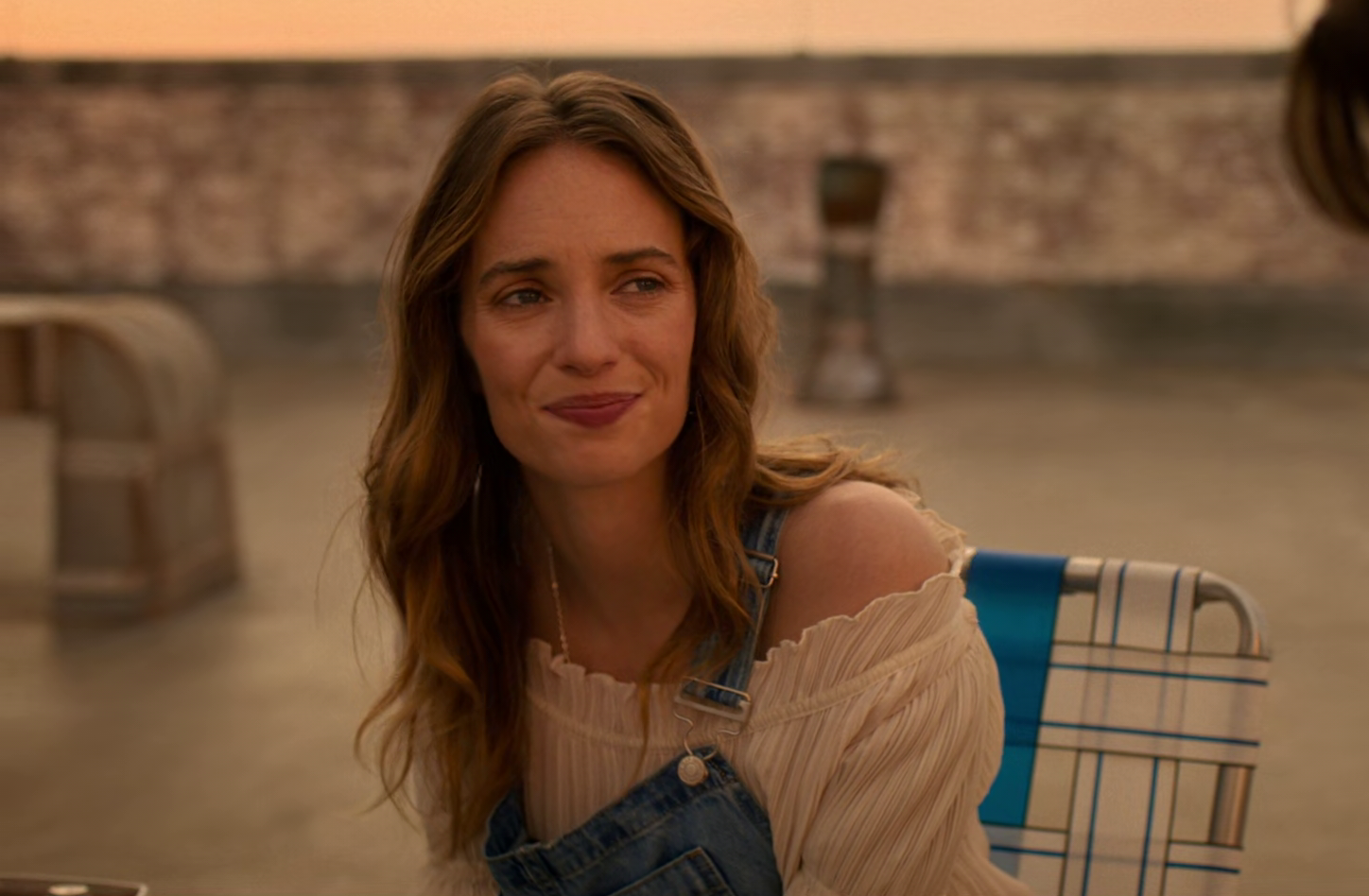 What Happened to Vickie at the End of Stranger Things? Her Fate Finally Revealed robin stranger things 5